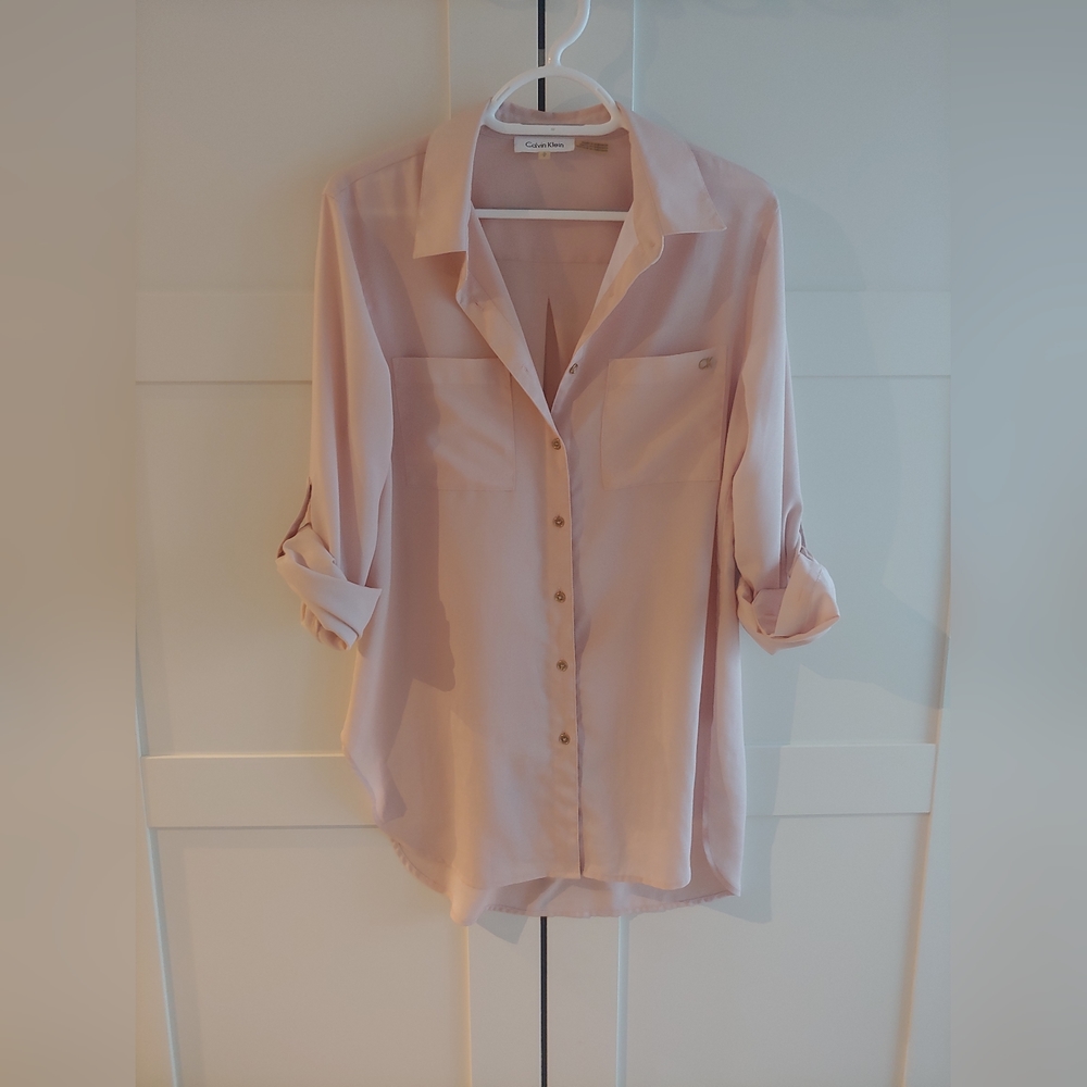 Calvin Klein oversized blush blouse